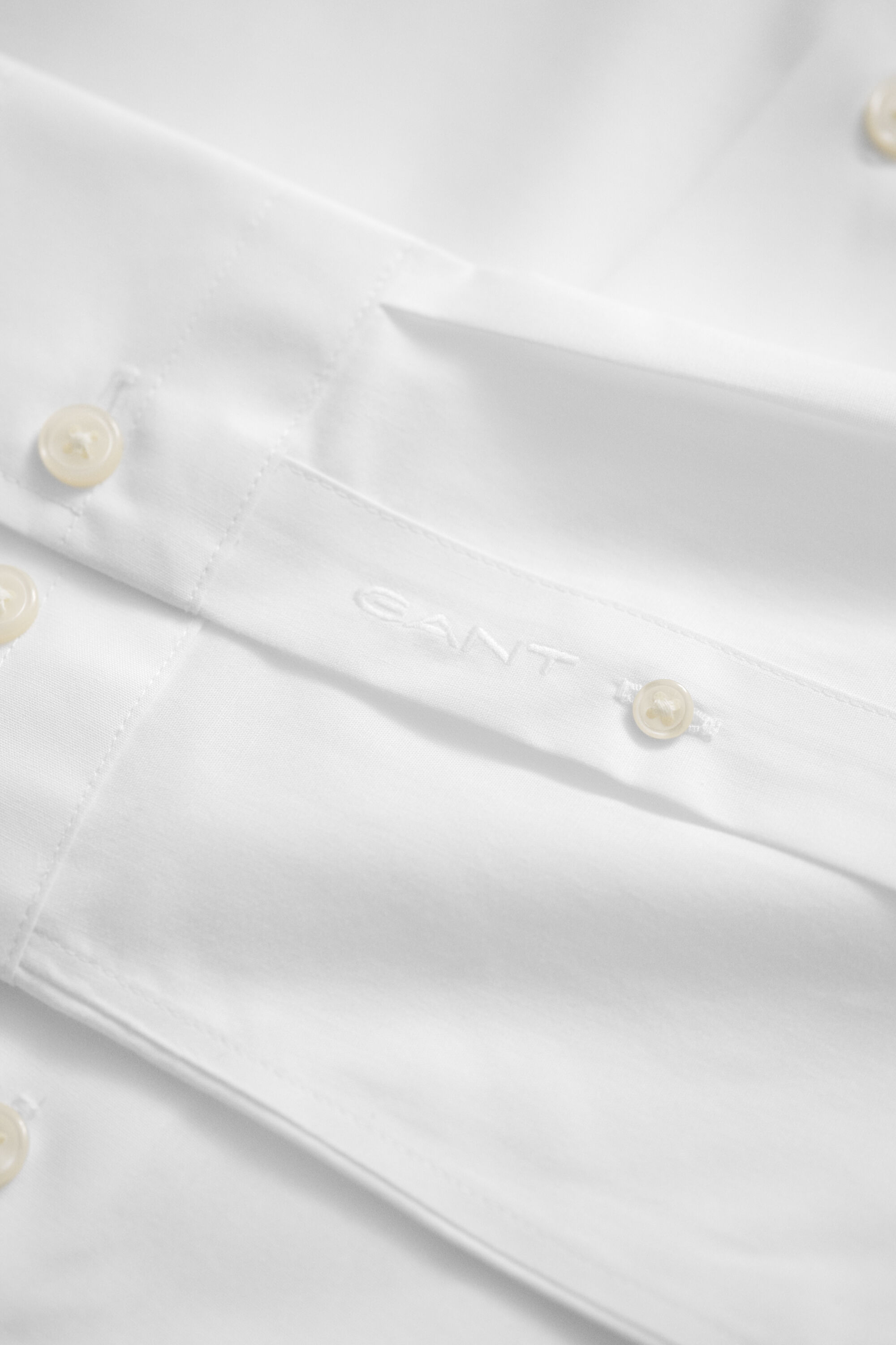 Camisa de popelina elástica