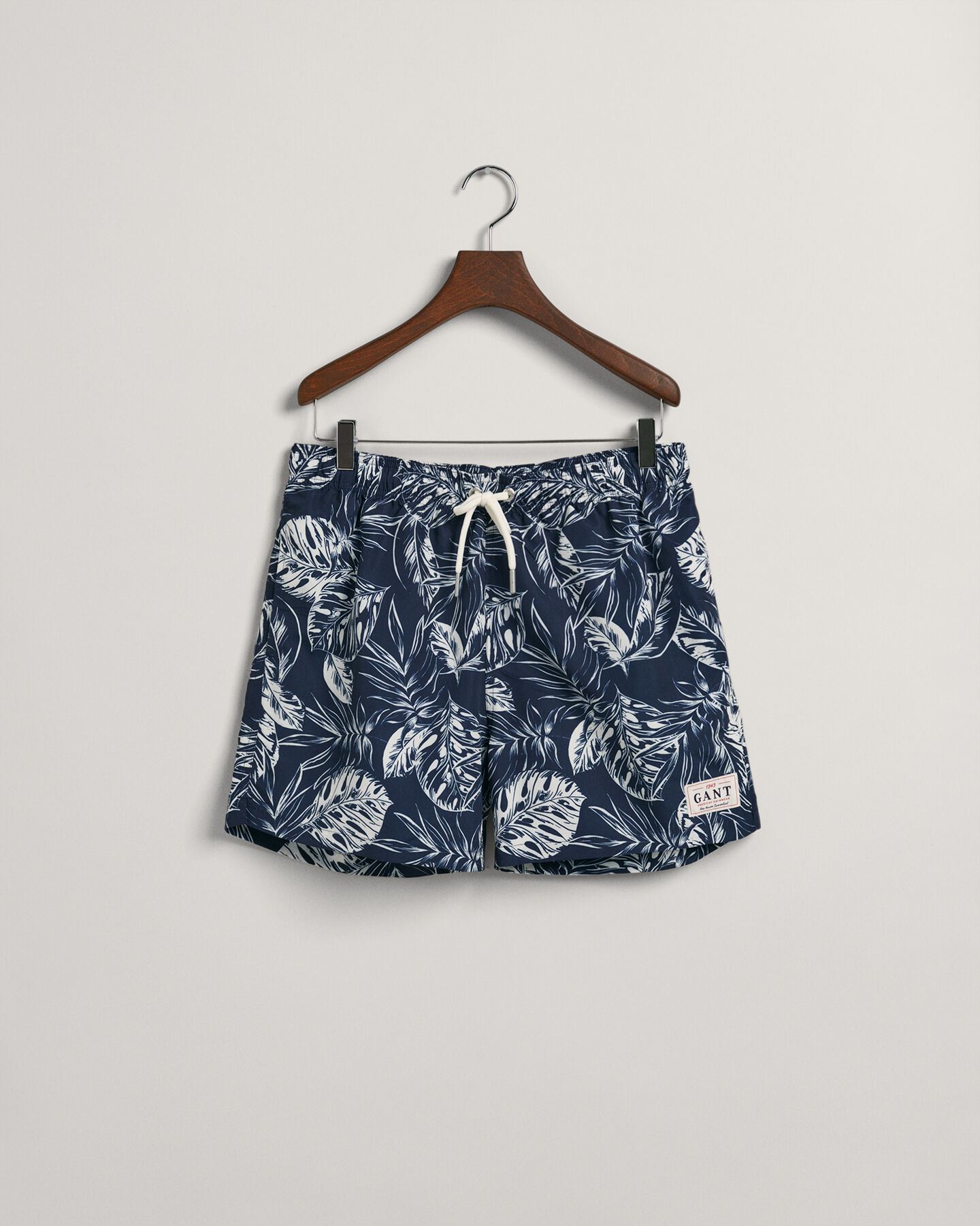 Ba&ntilde;ador con estampado Tropical Leaves Classic Fit