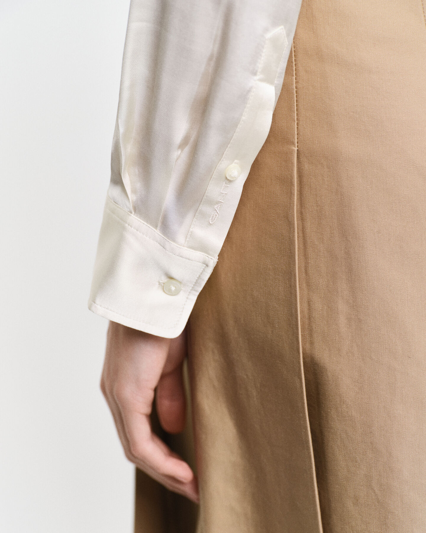 Camisa Regular Fit con bolsillo