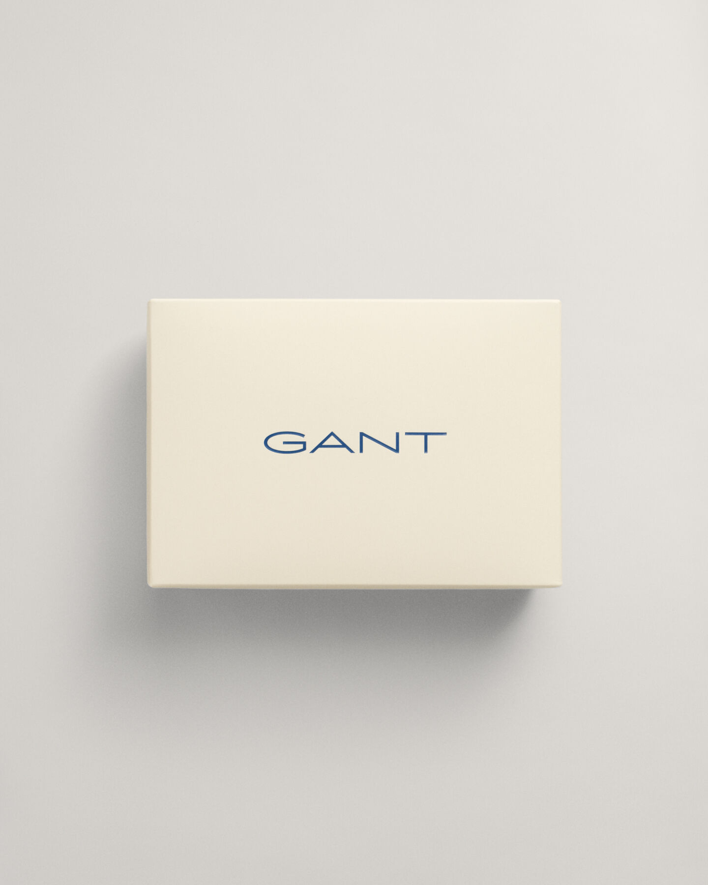 Caja de regalo con tres b&oacute;xers con microestampado