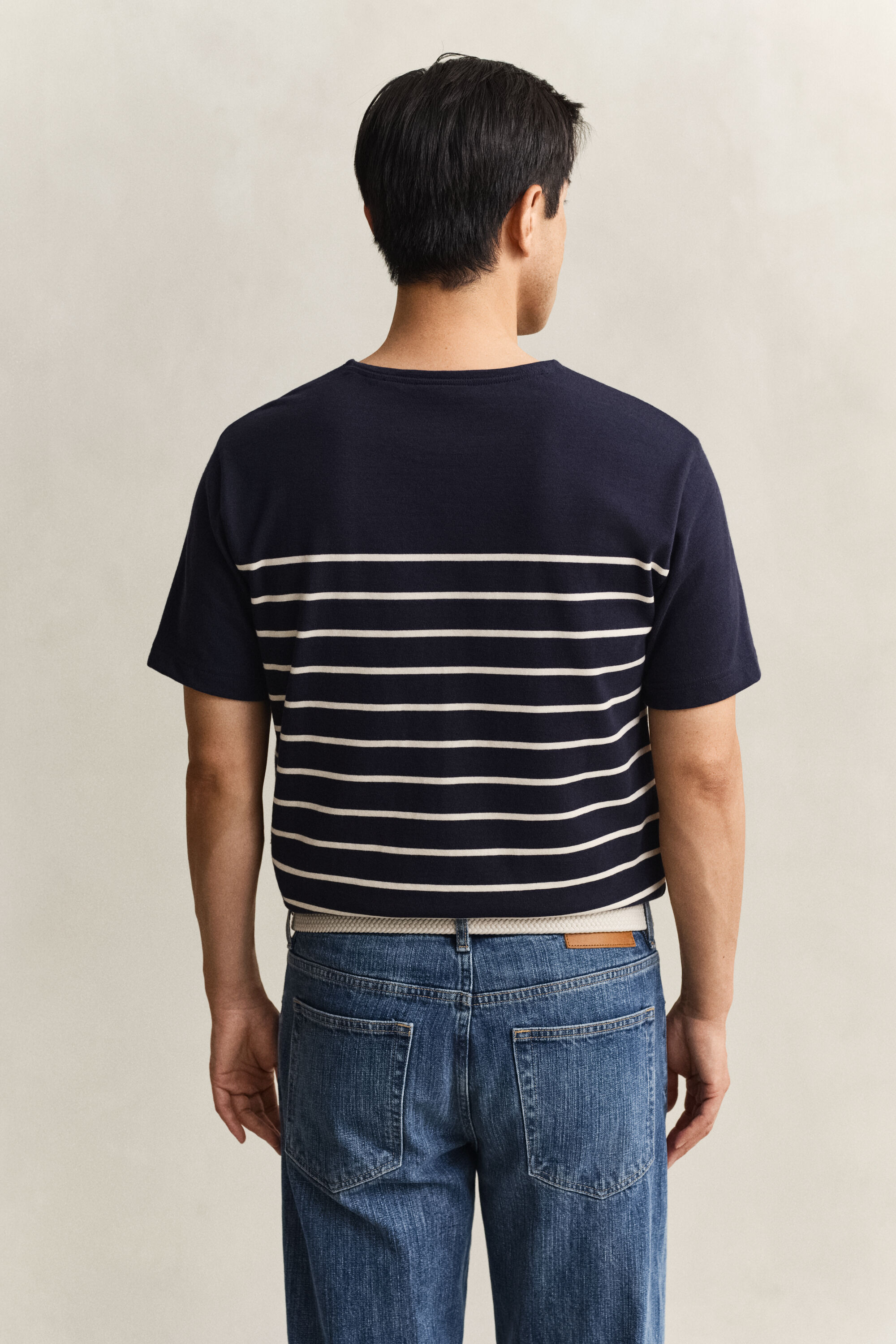 Camiseta de rayas superpuestas