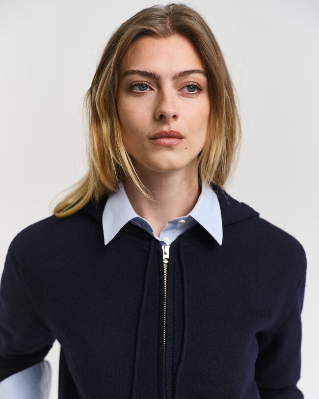 Sudadera de lana de oveja muy fina con capucha y cremallera