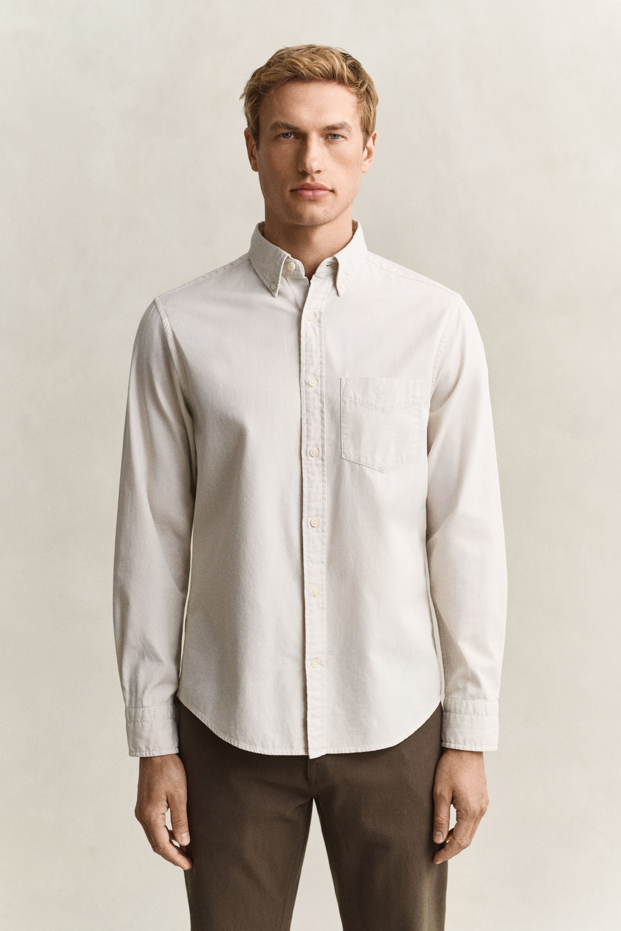 Camisa Regular Fit de sarga