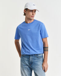 Camiseta con diseño de pequeñas dimensiones