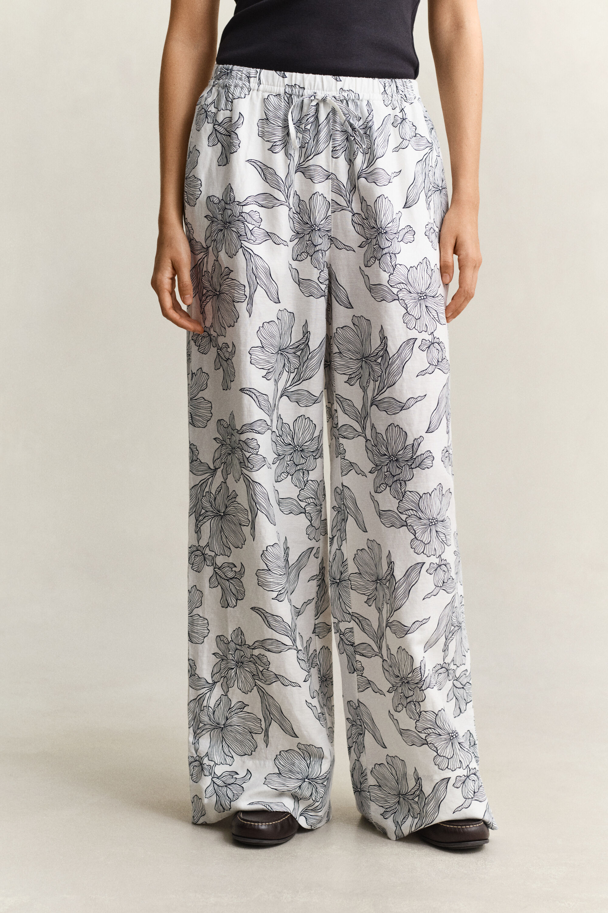Pantalones de lino de flores