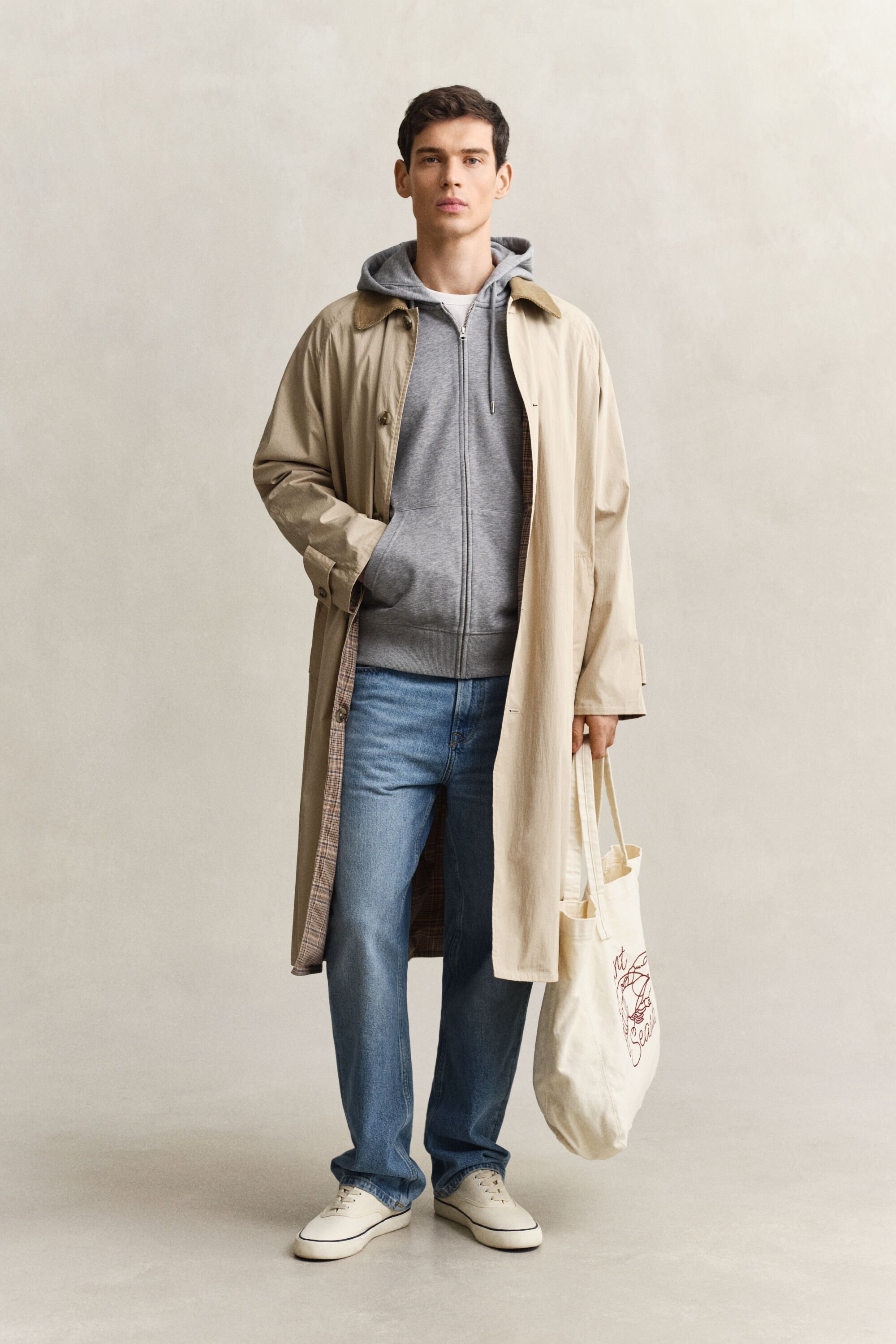 Sudadera con capucha y cremallera Shield