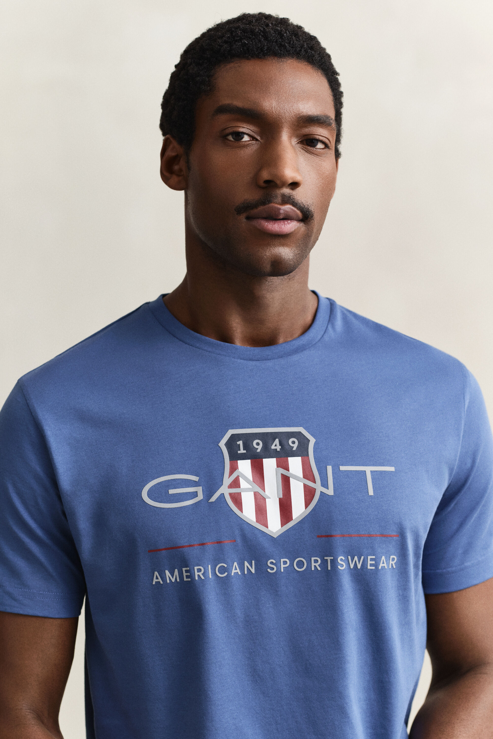 Camiseta Archive Shield