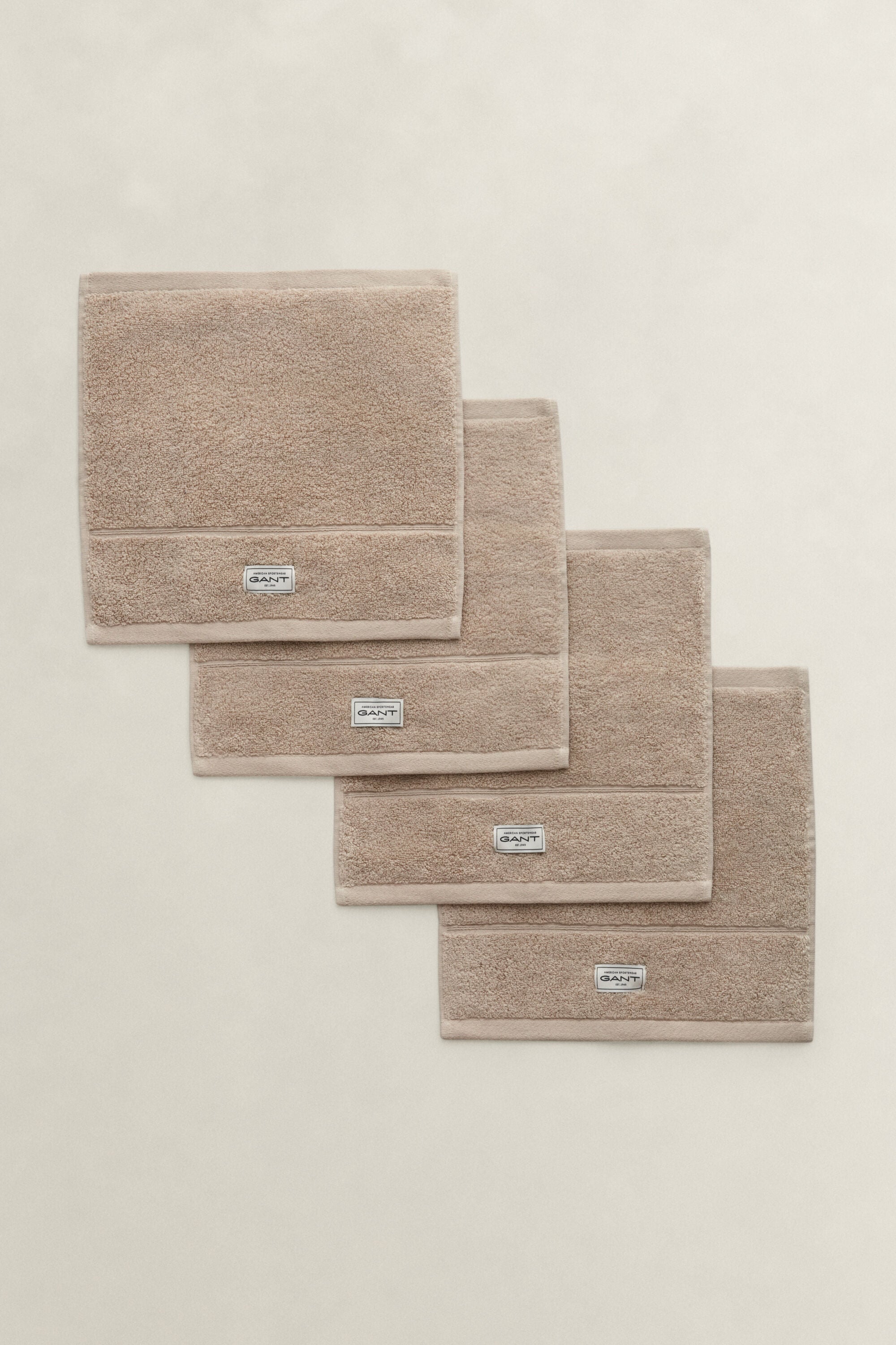 Paquete de cuatro toallas Premium 30 × 30