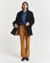 Vaqueros acampanados de pana