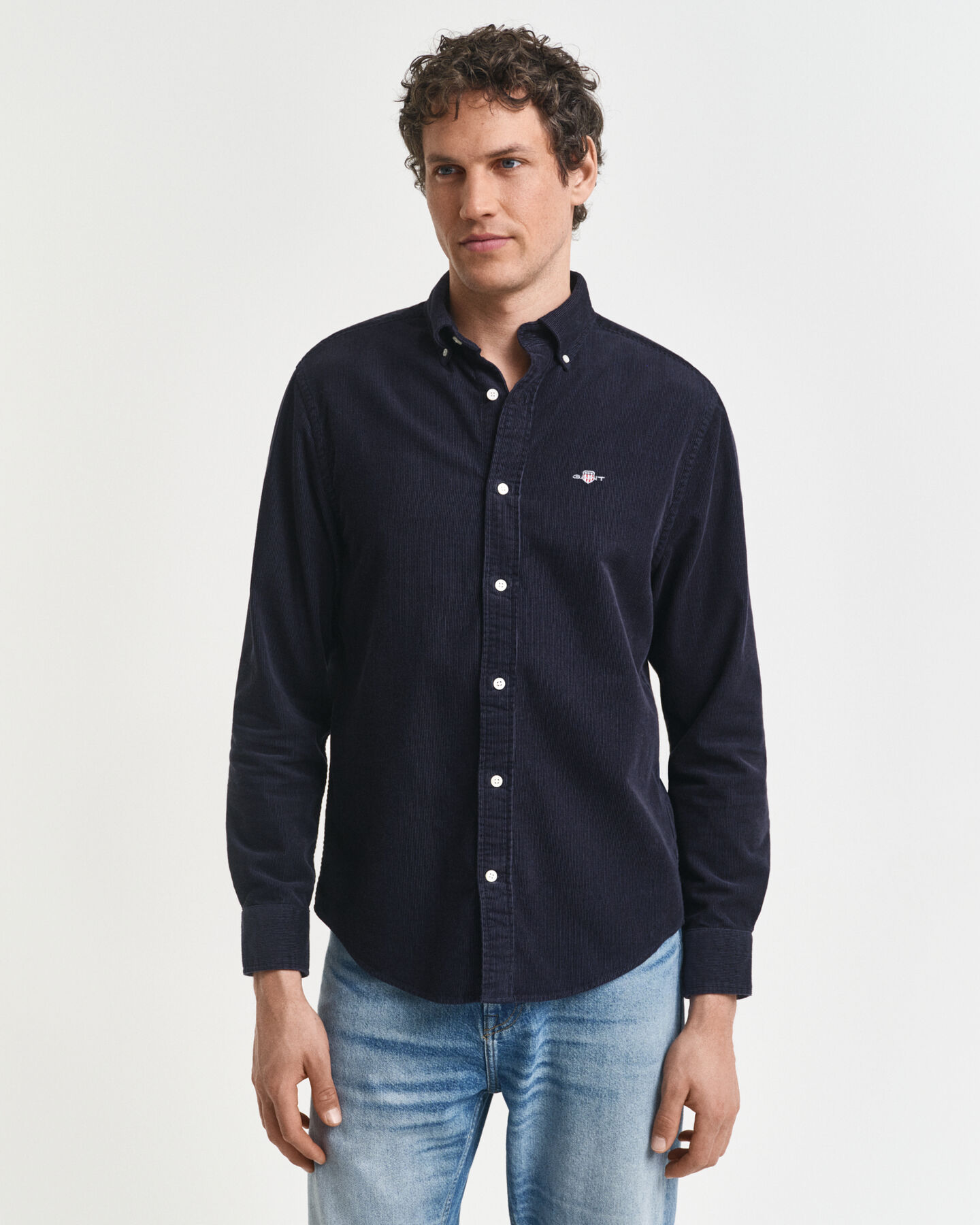 Camisa Regular Fit de pana de algodón