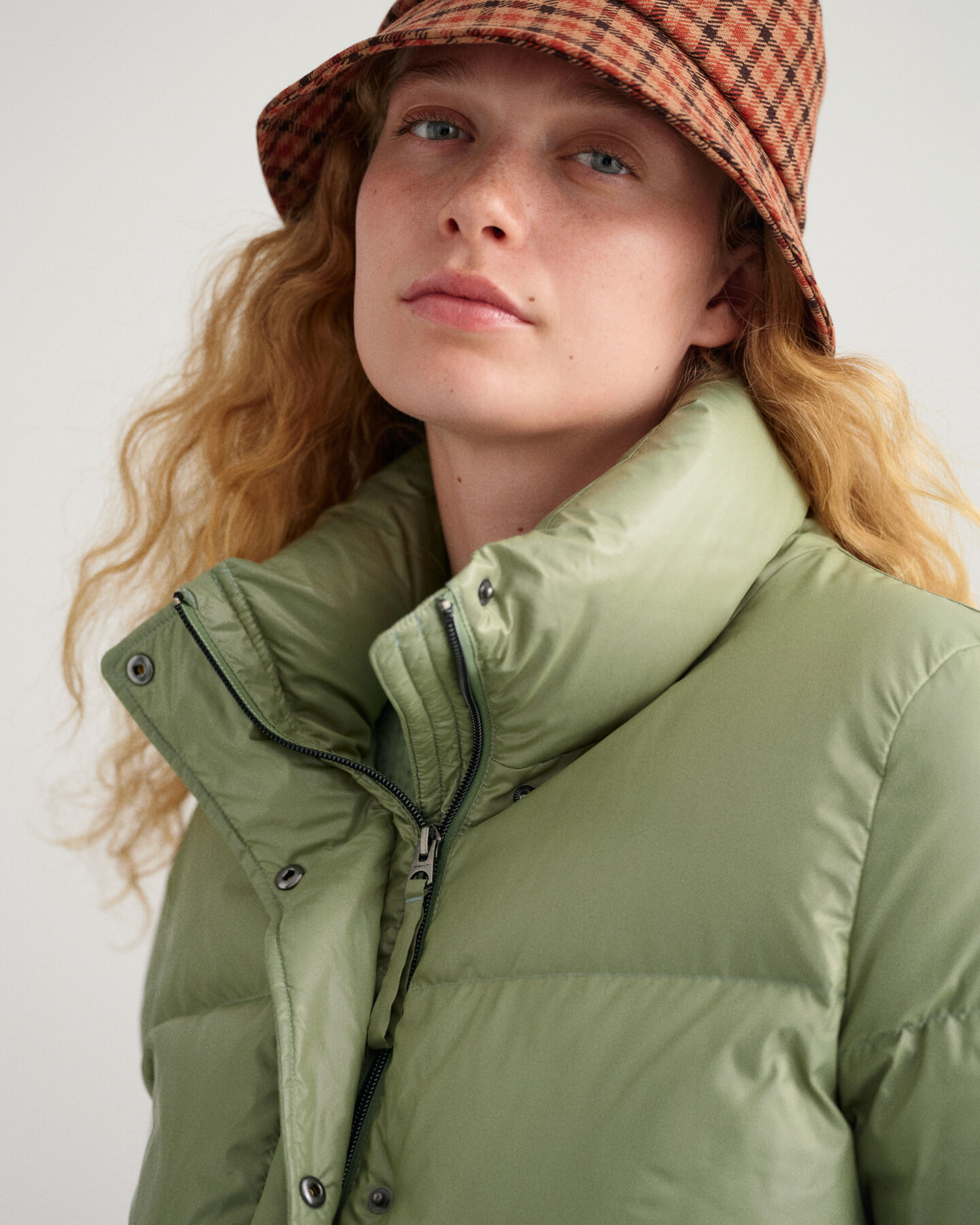 Chaqueta corta de plumón