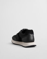 Zapatillas Bevinda de piel y sat&eacute;n