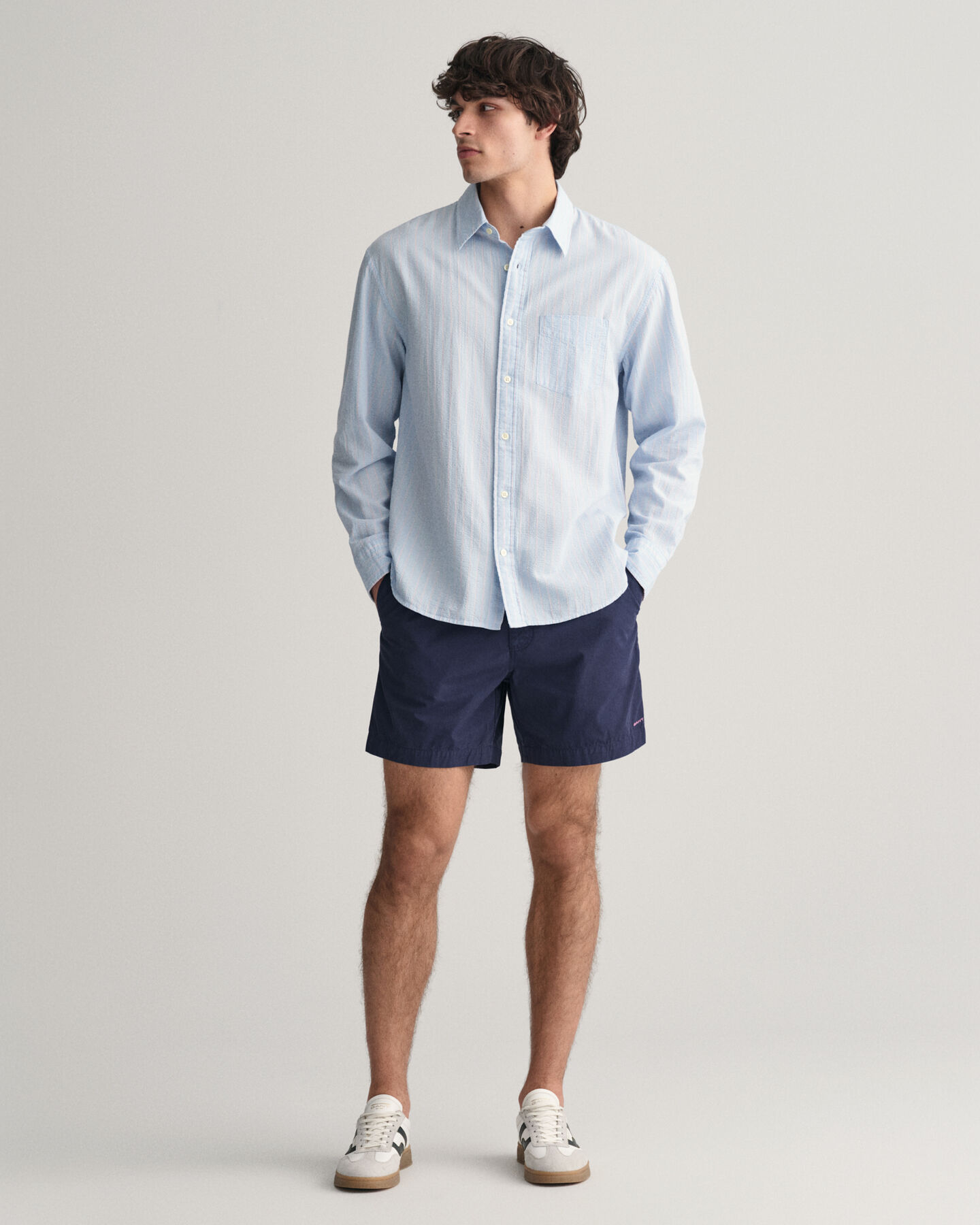 Pantalones cortos de algod&oacute;n con cord&oacute;n ajustable