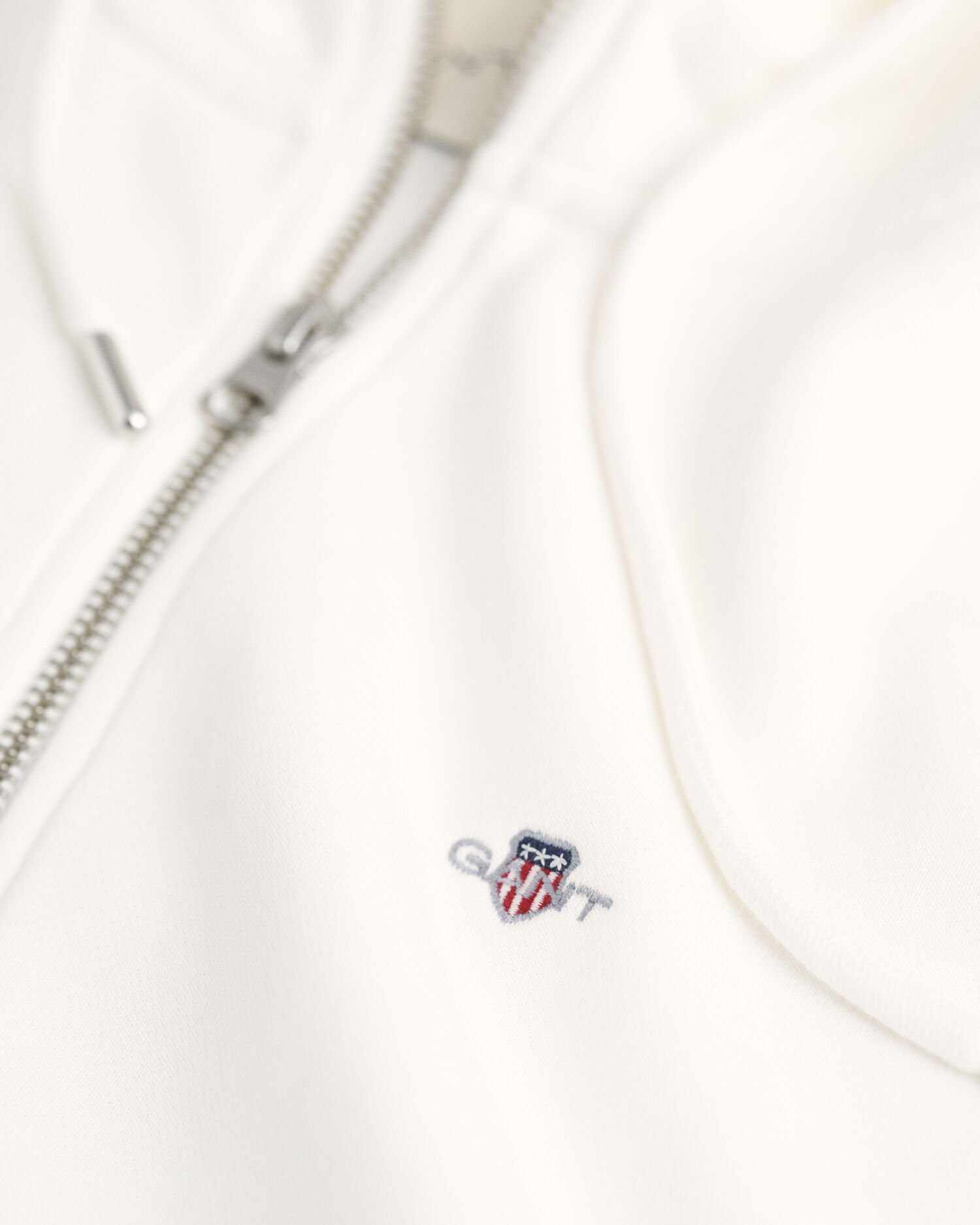 Sudadera con capucha y cremallera Shield