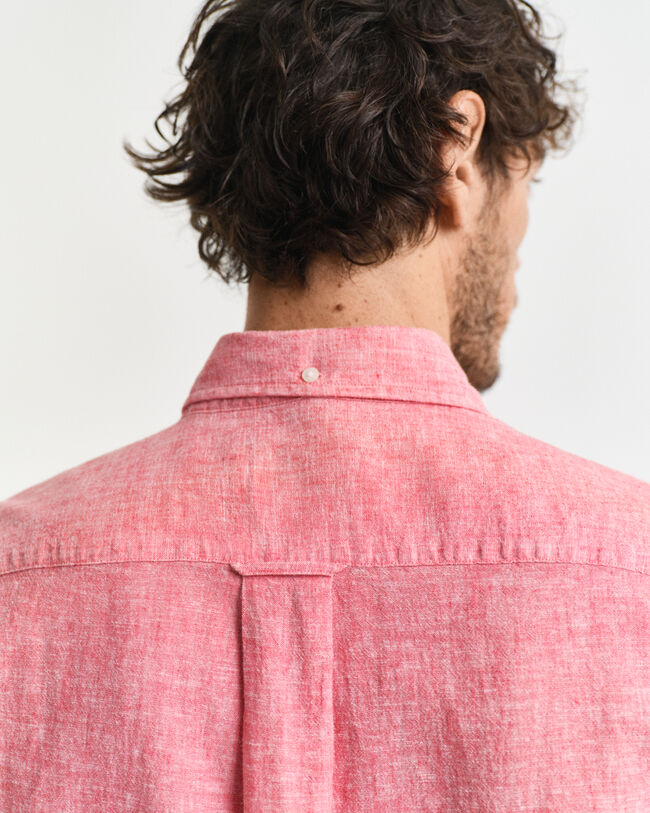 Camisa Regular Fit de manga corta en algodón y lino