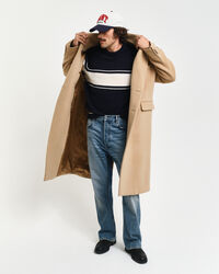 Abrigo de lana con doble botonadura