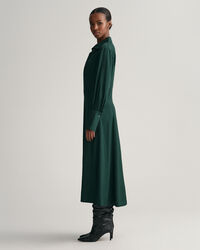 Vestido Slim Fit con pu&ntilde;os anchos