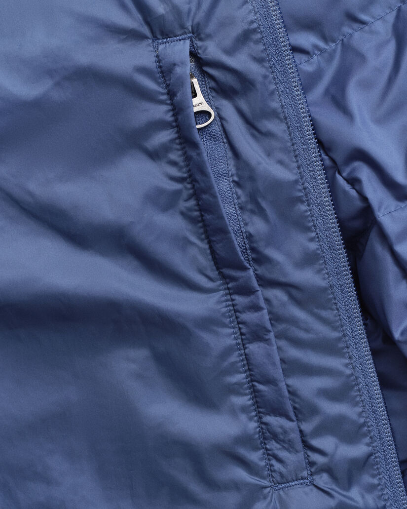 Chaqueta de plumón ligera