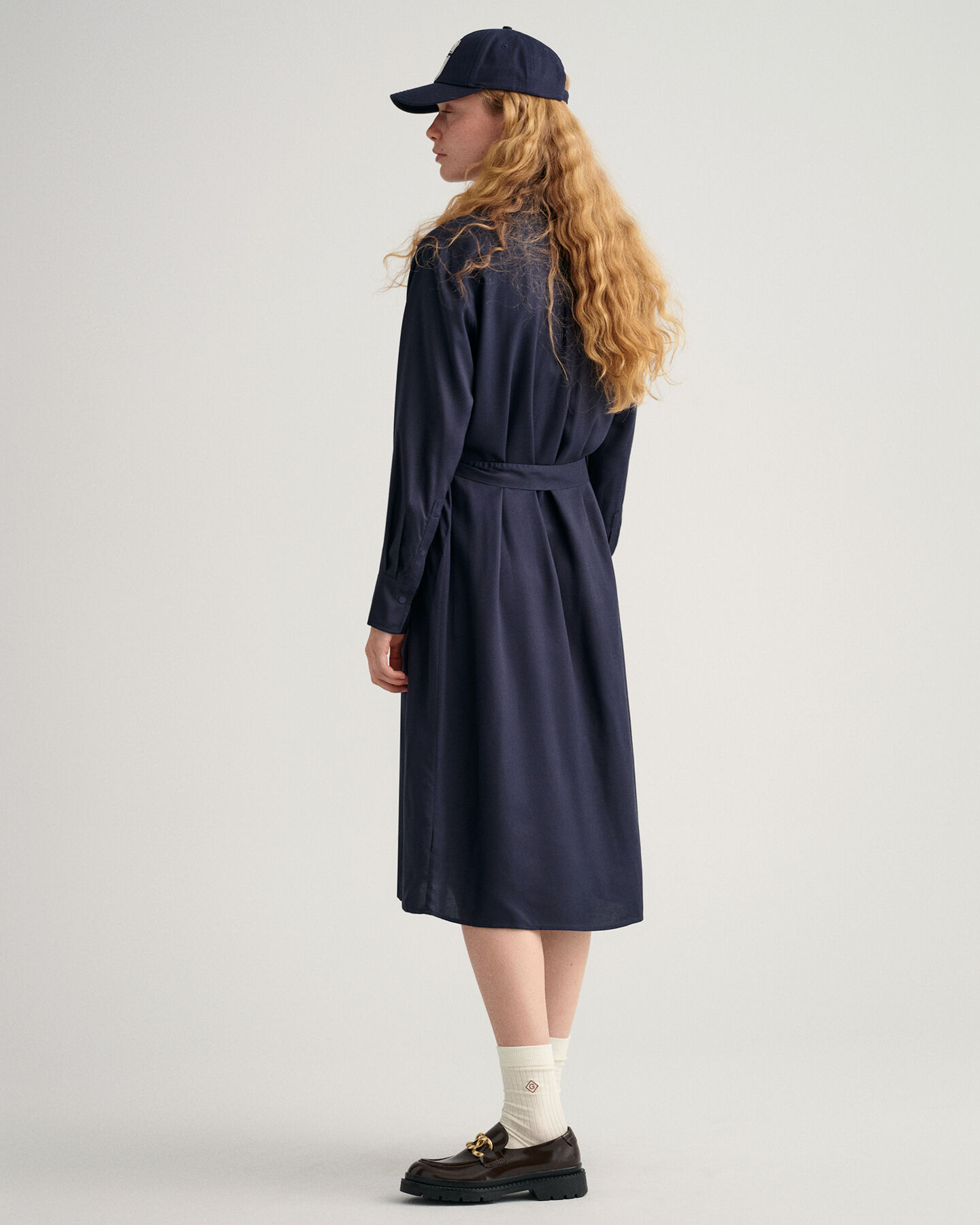 Vestido camisero acampanado