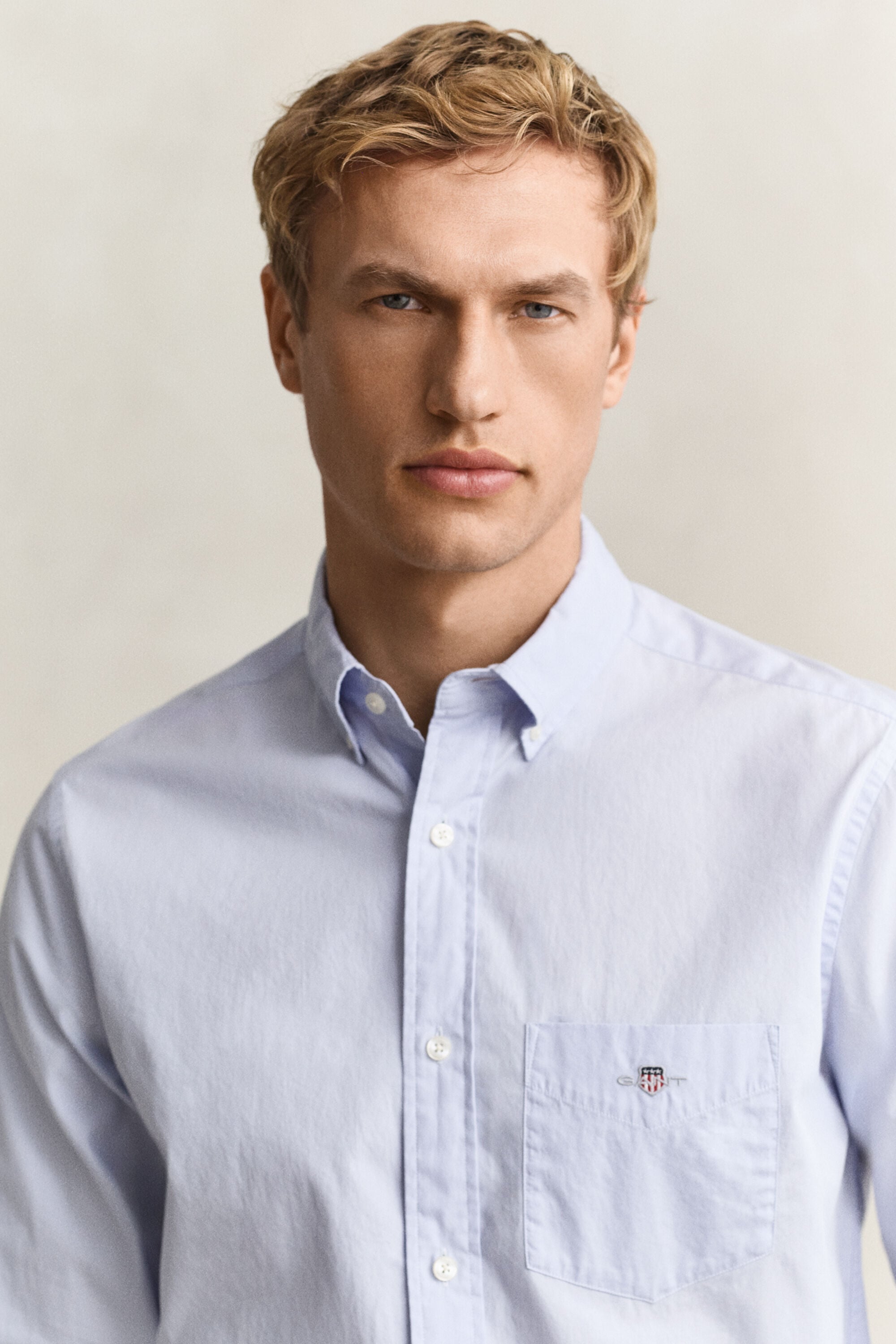 Camisa de popelina Regular Fit clásica
