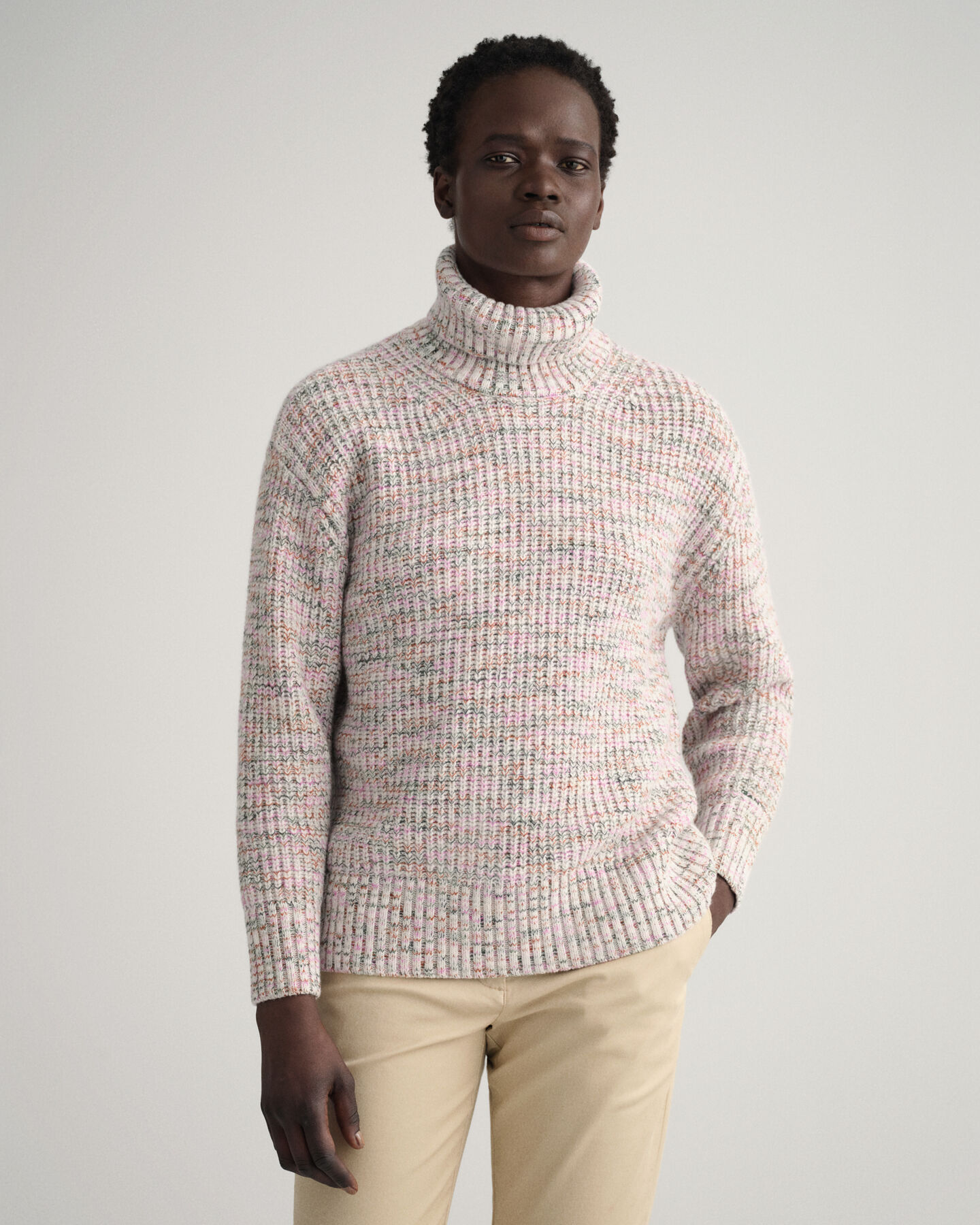 Jersey multicolor con cuello vuelto