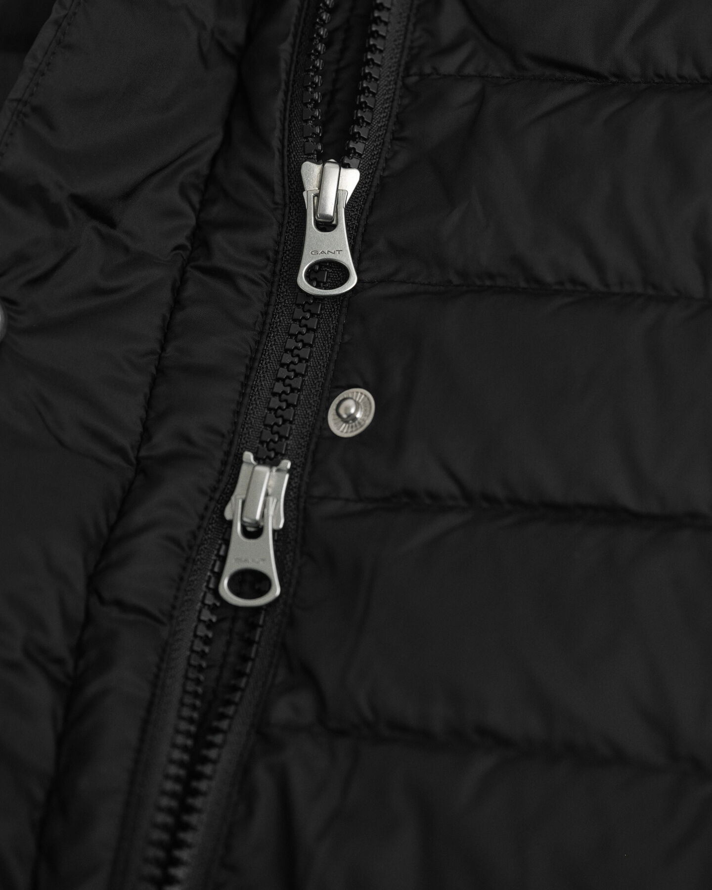 Abrigo de plumón ligero