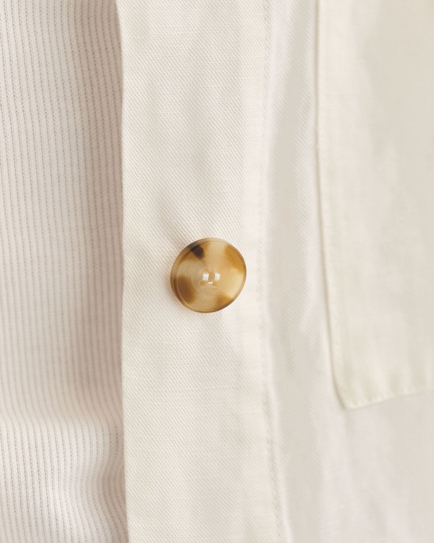 Sobrecamisa en mezcla de lino