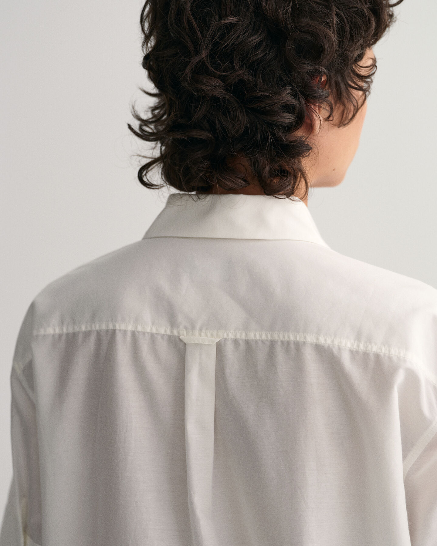 Camisa Relaxed Fit de manga corta en algod&oacute;n y seda