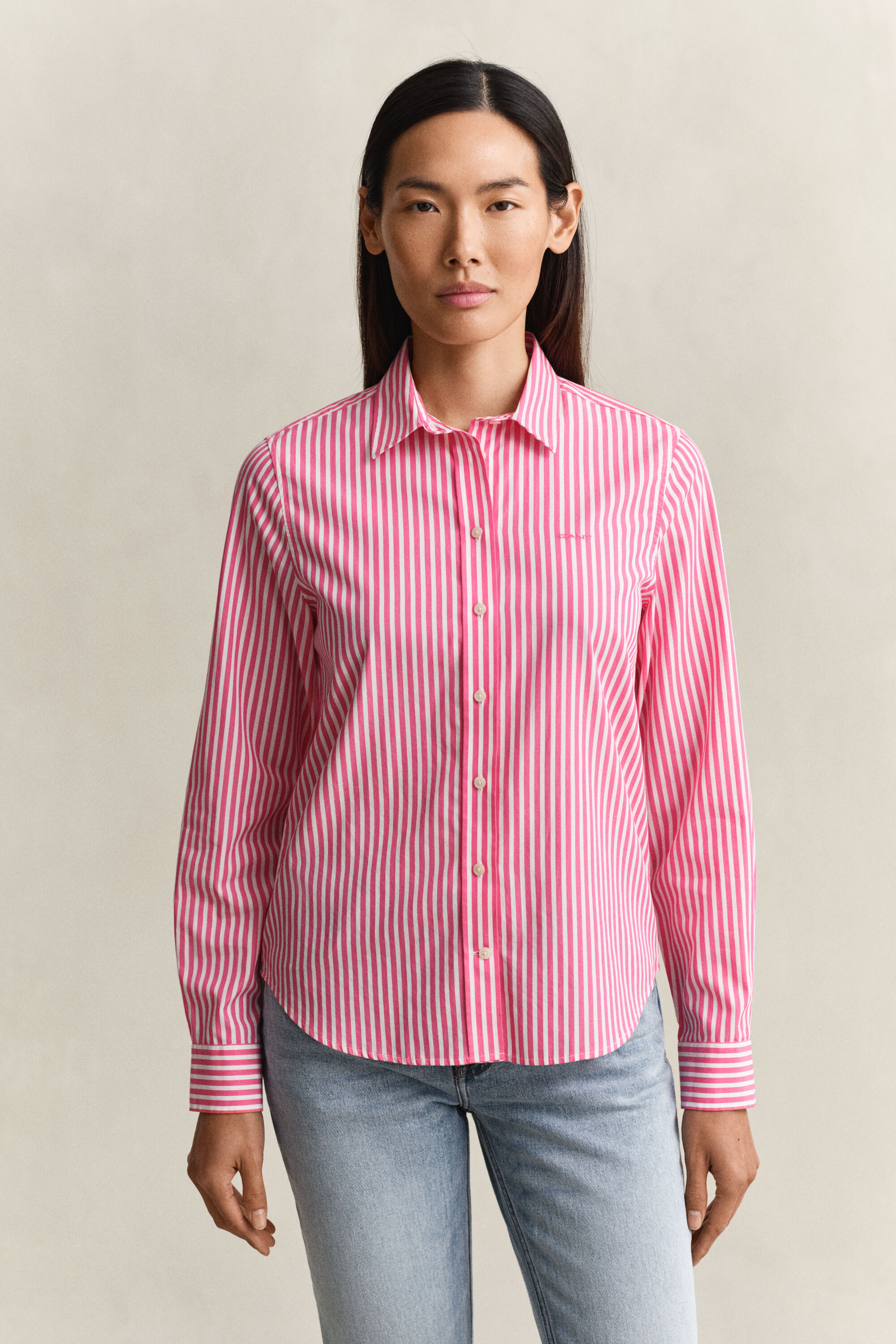 Camisa Regular Fit clásica de popelina a rayas