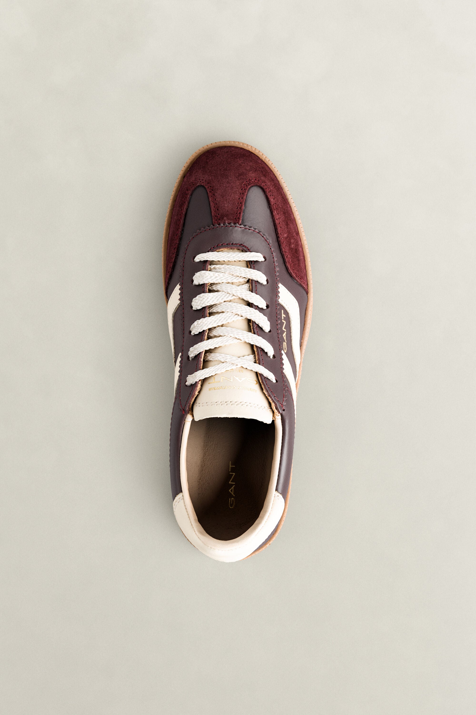 Zapatillas de piel y ante Cuzima