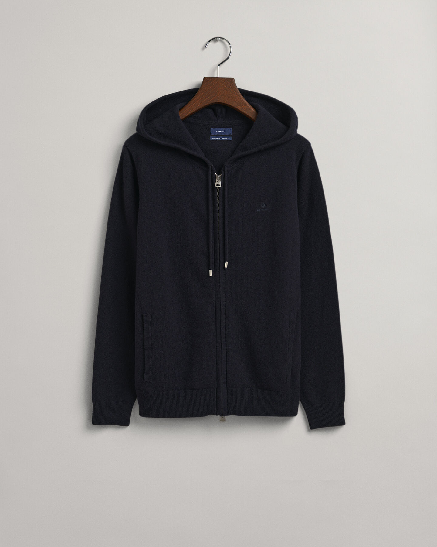 Sudadera con capucha y cremallera en lana de oveja muy fina