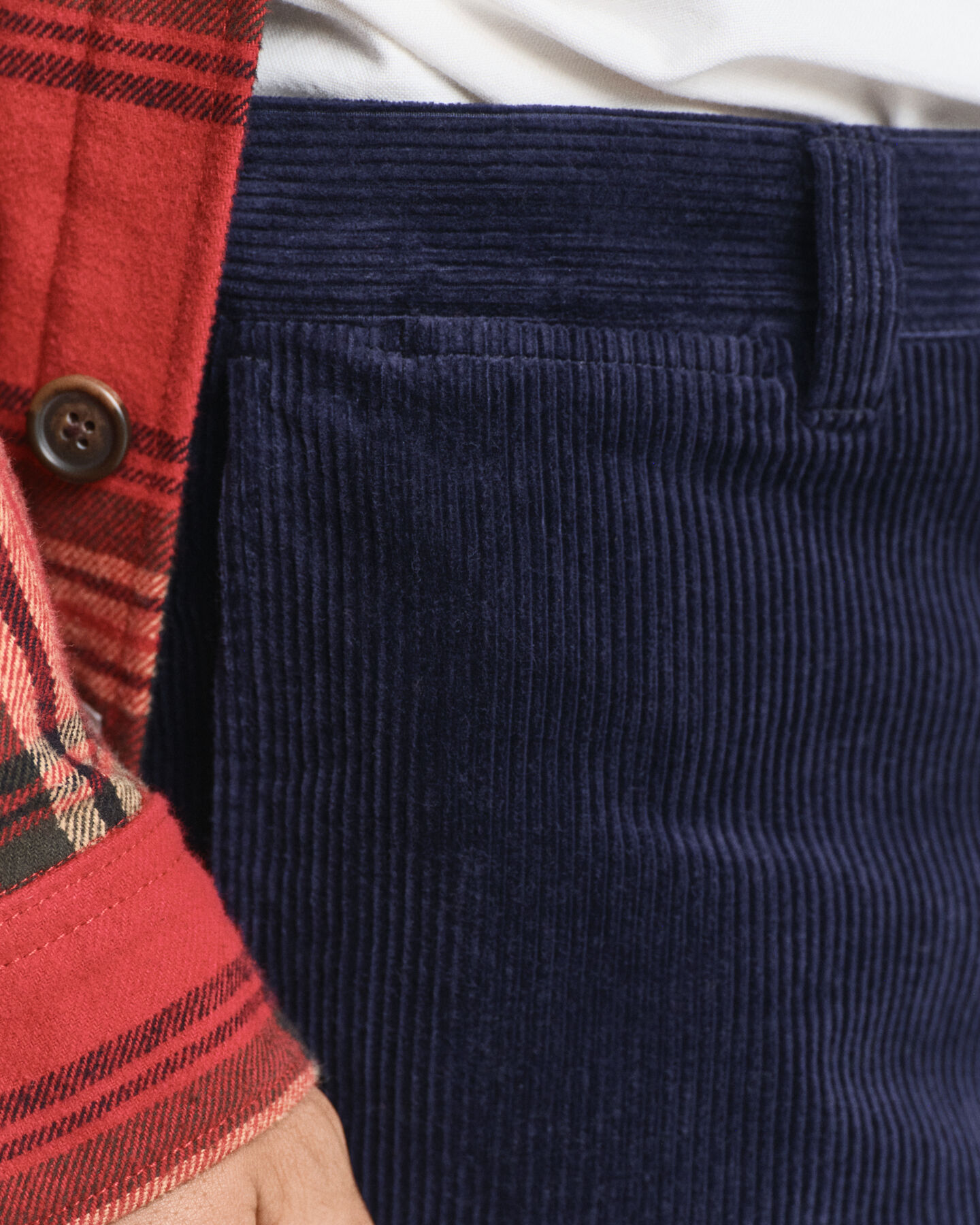 Pantalones Regular Fit de pana