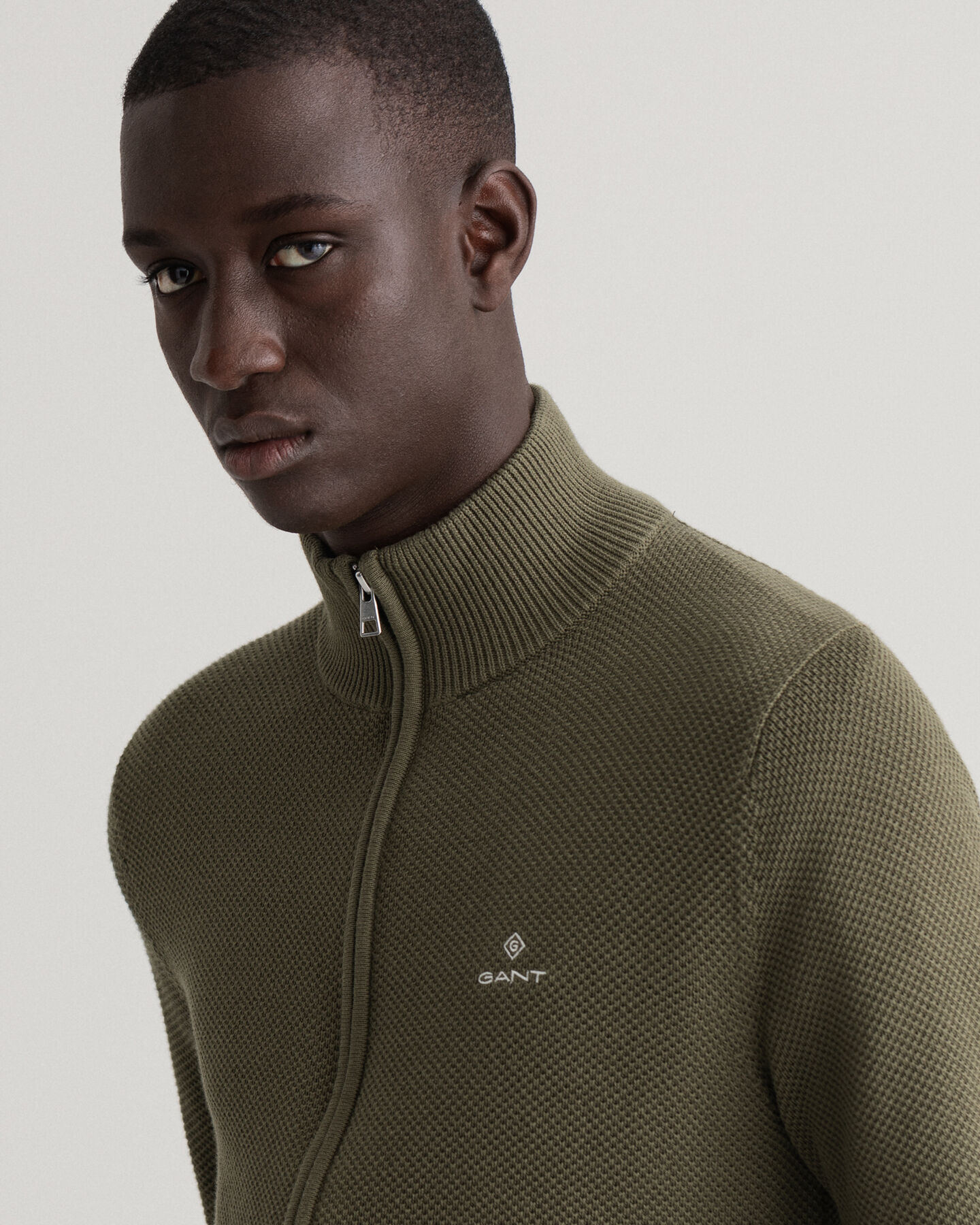 C&aacute;rdigan de piqu&eacute; de algod&oacute;n con media cremallera