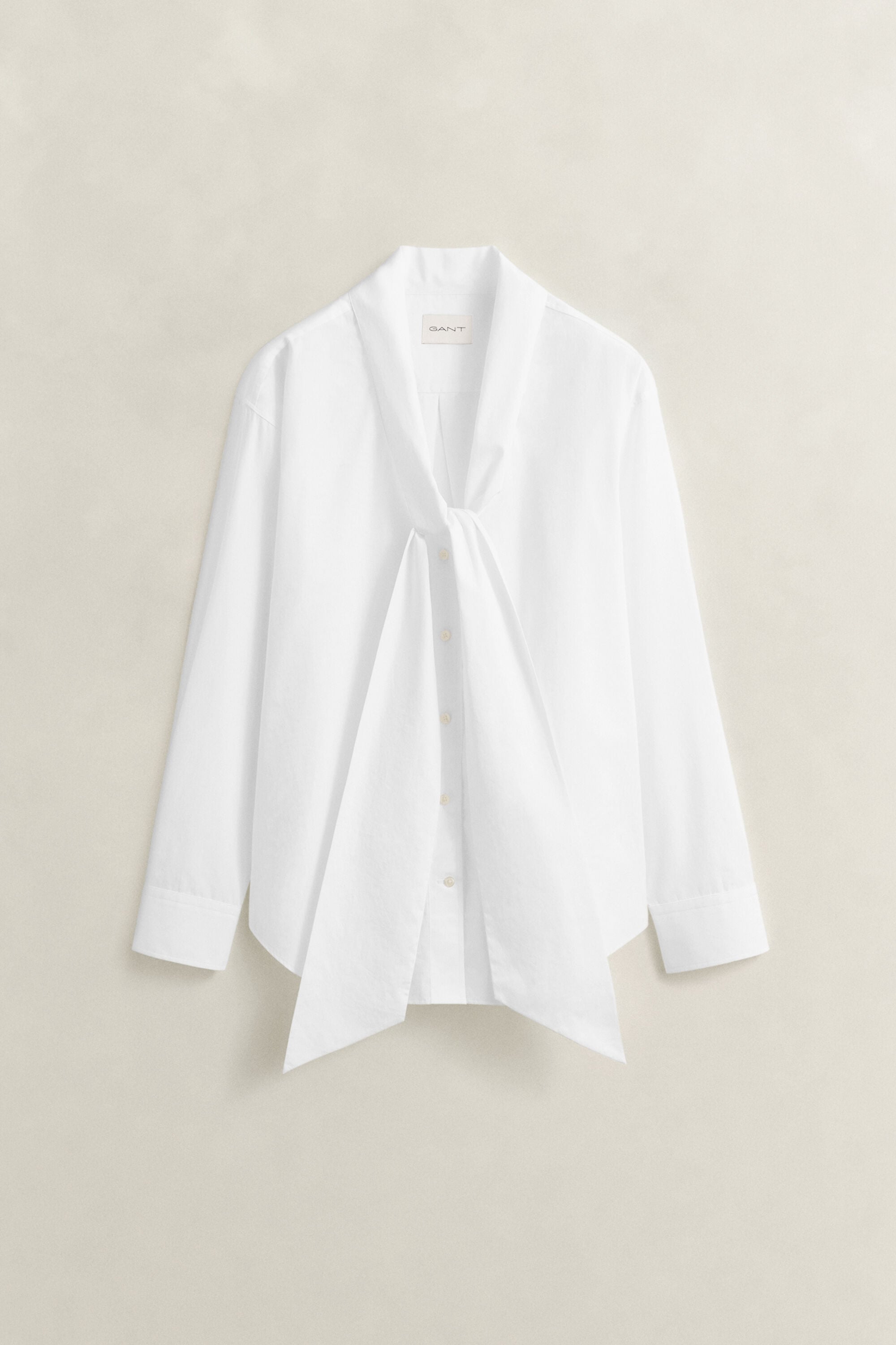 Camisa de popelina con lazada