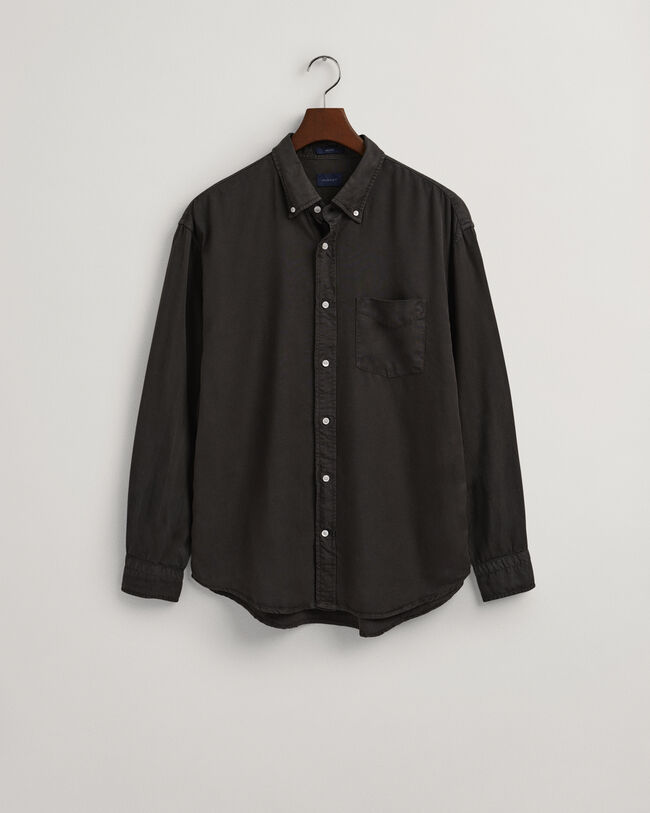 Camisa Relaxed Fit de lyocell te&ntilde;ida en prenda