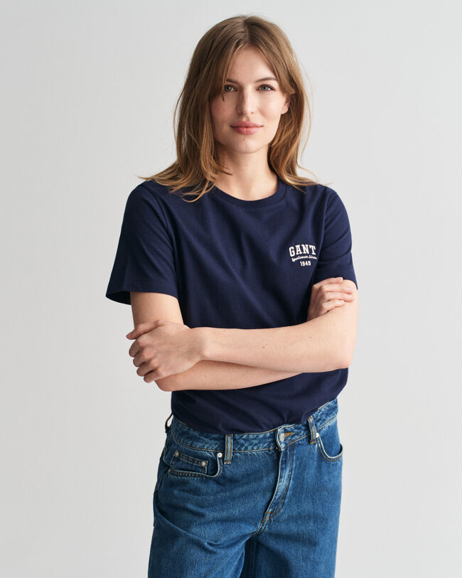 Camiseta con dise&ntilde;o de peque&ntilde;as dimensiones