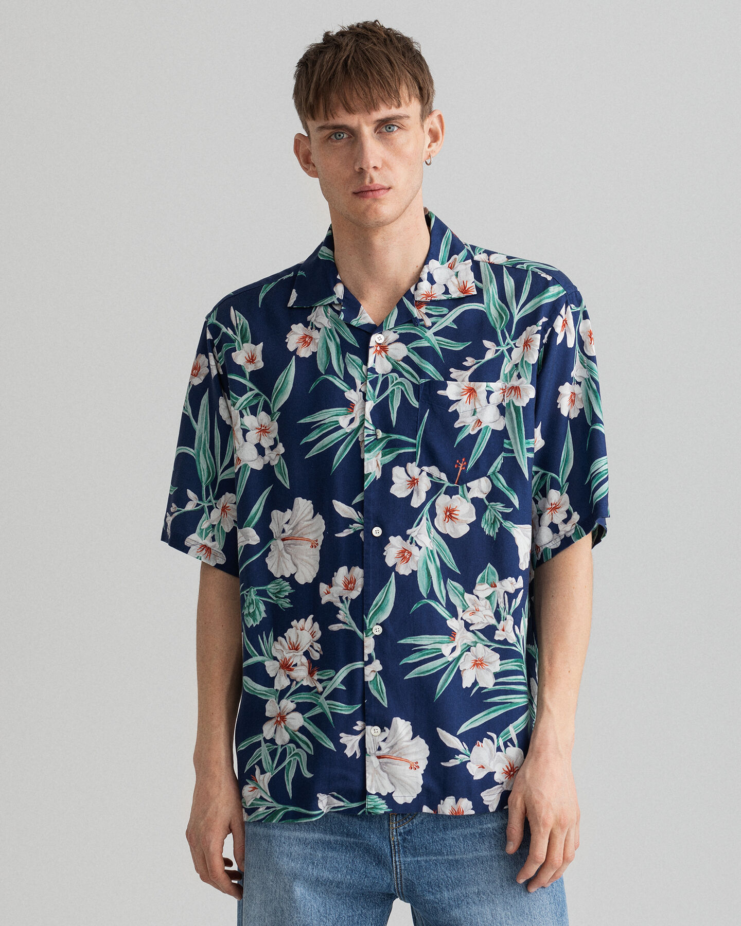 Camisa Relaxed Fit Pure Prep de lyocell, manga corta y estampado de flores
