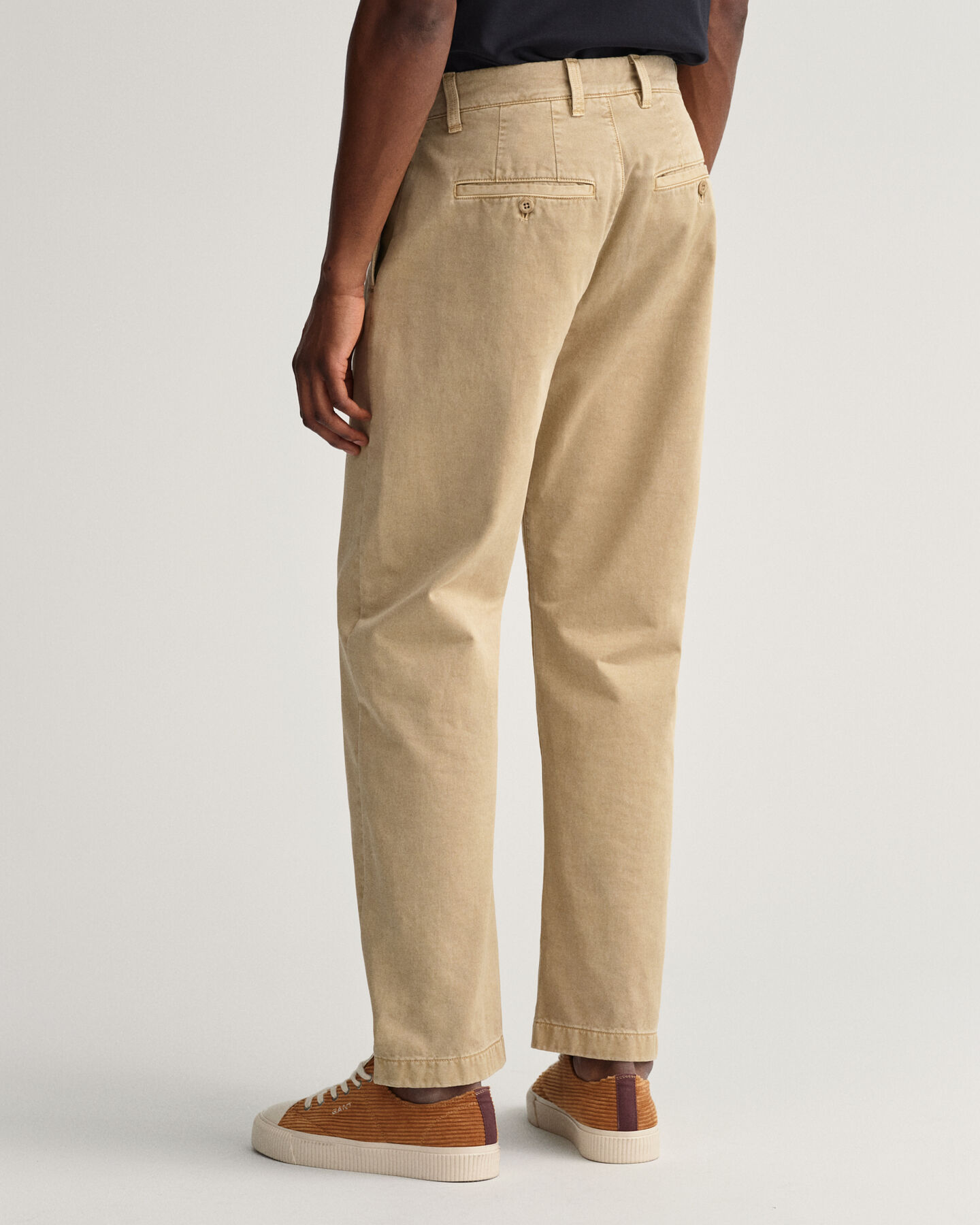 Pantalones chinos de sarga rectos