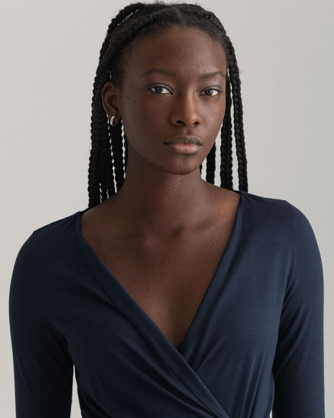 Vestido cruzado de punto