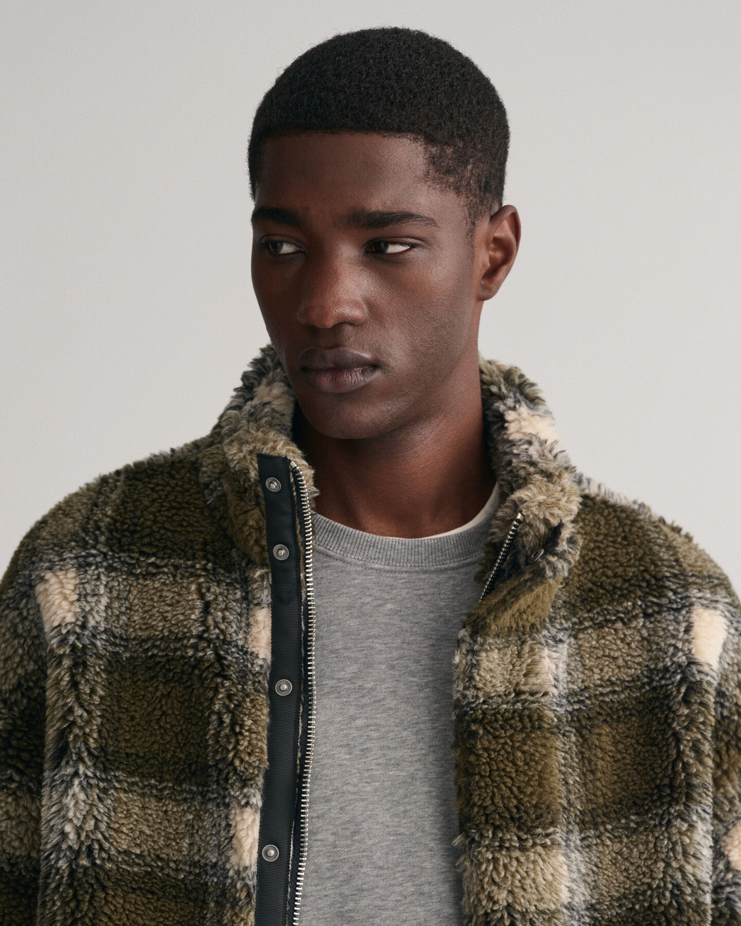 Chaqueta polar a cuadros con cremallera