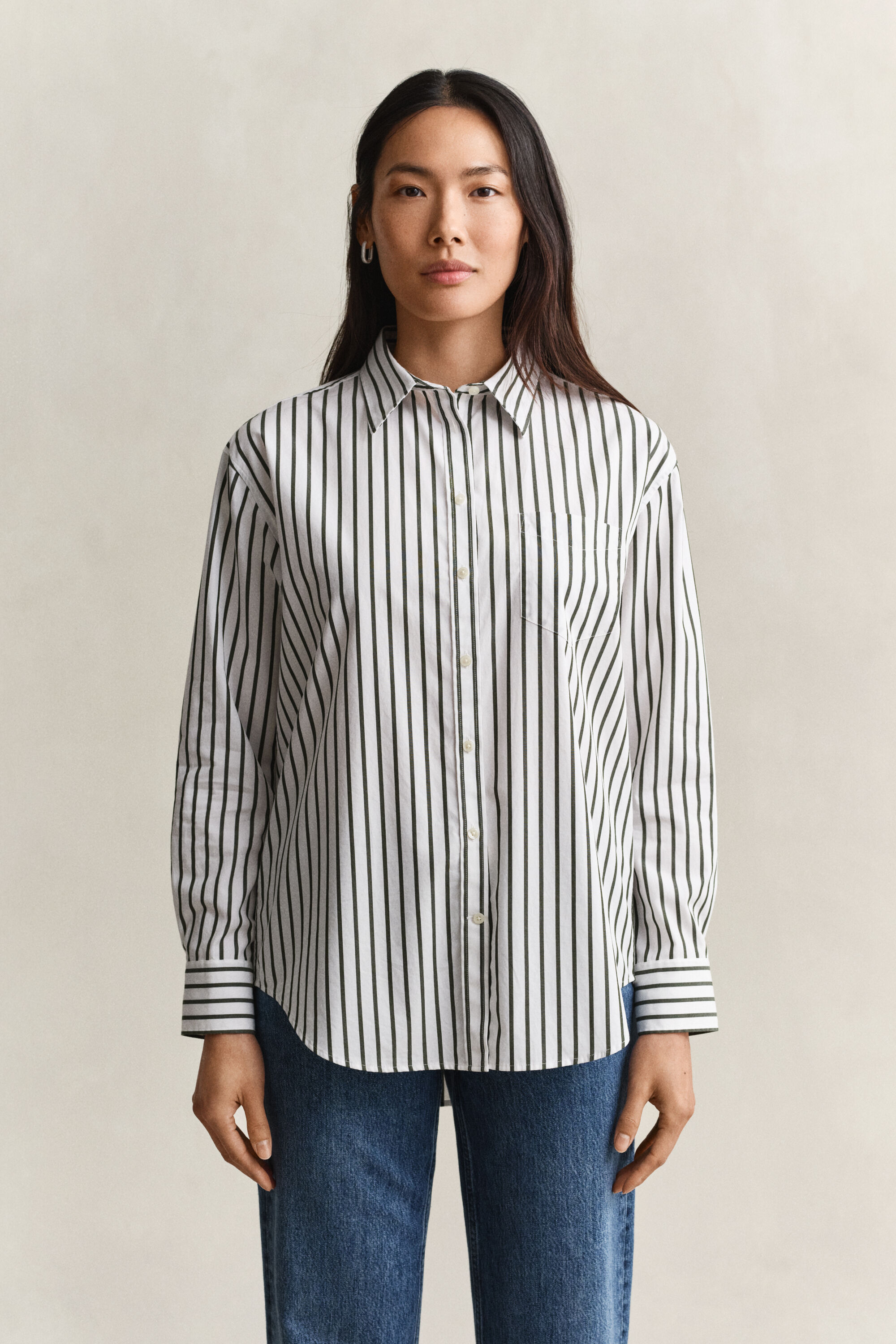 Camisa Relaxed Fit clásica de popelina a rayas