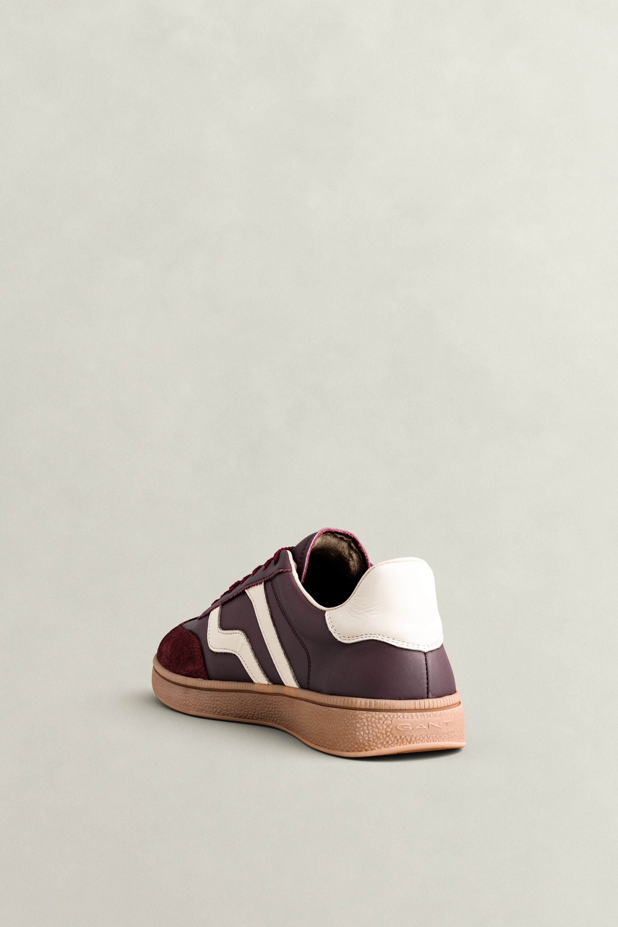 Zapatillas Cuzmo de piel y ante