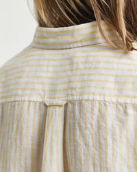 Camisa Regular Fit de lino a rayas