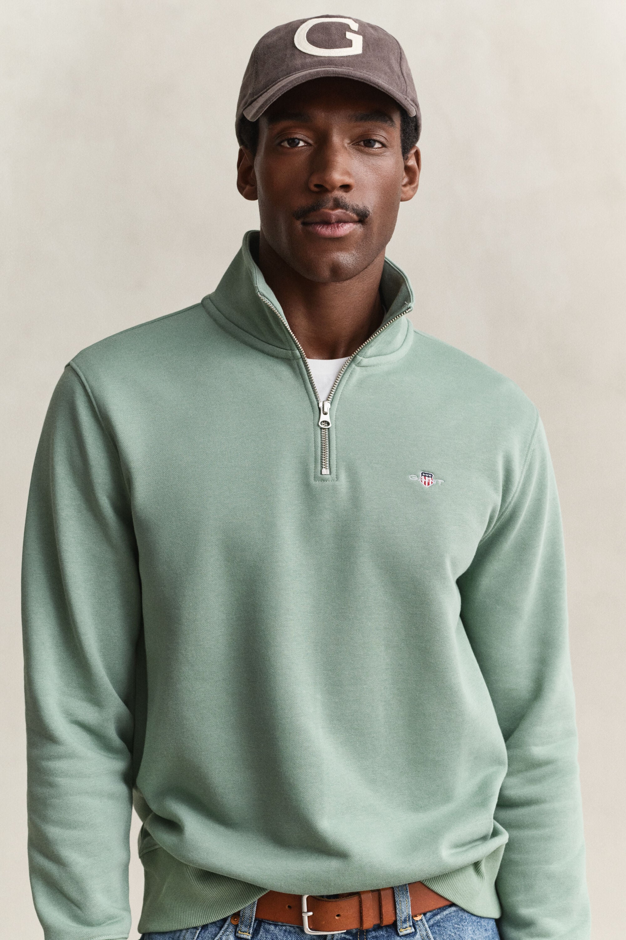 Sudadera Shield con media cremallera