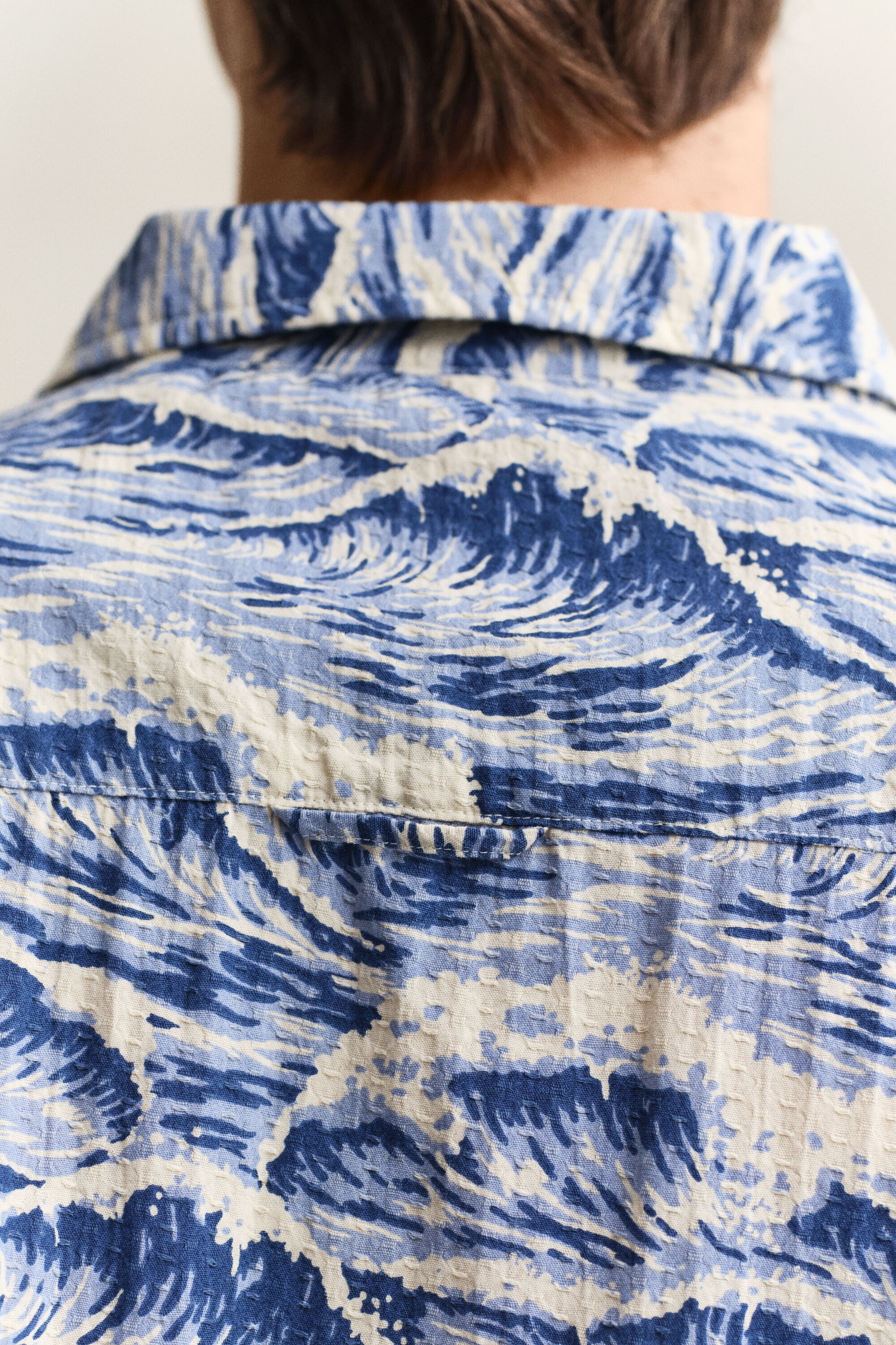 Camisa estampada de manga corta