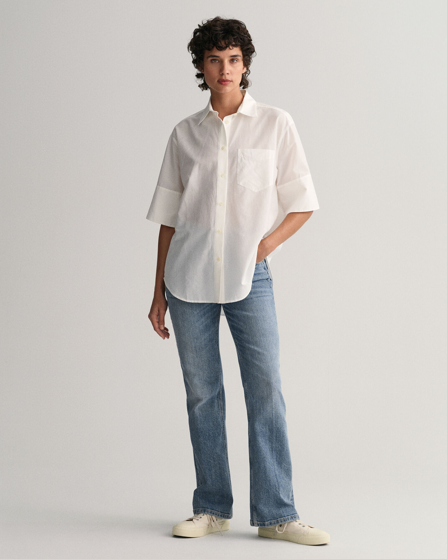 Camisa Relaxed Fit de manga corta en algod&oacute;n y seda