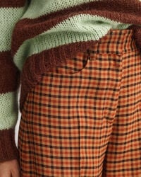 Pantalones anchos de cuadros con talle alto