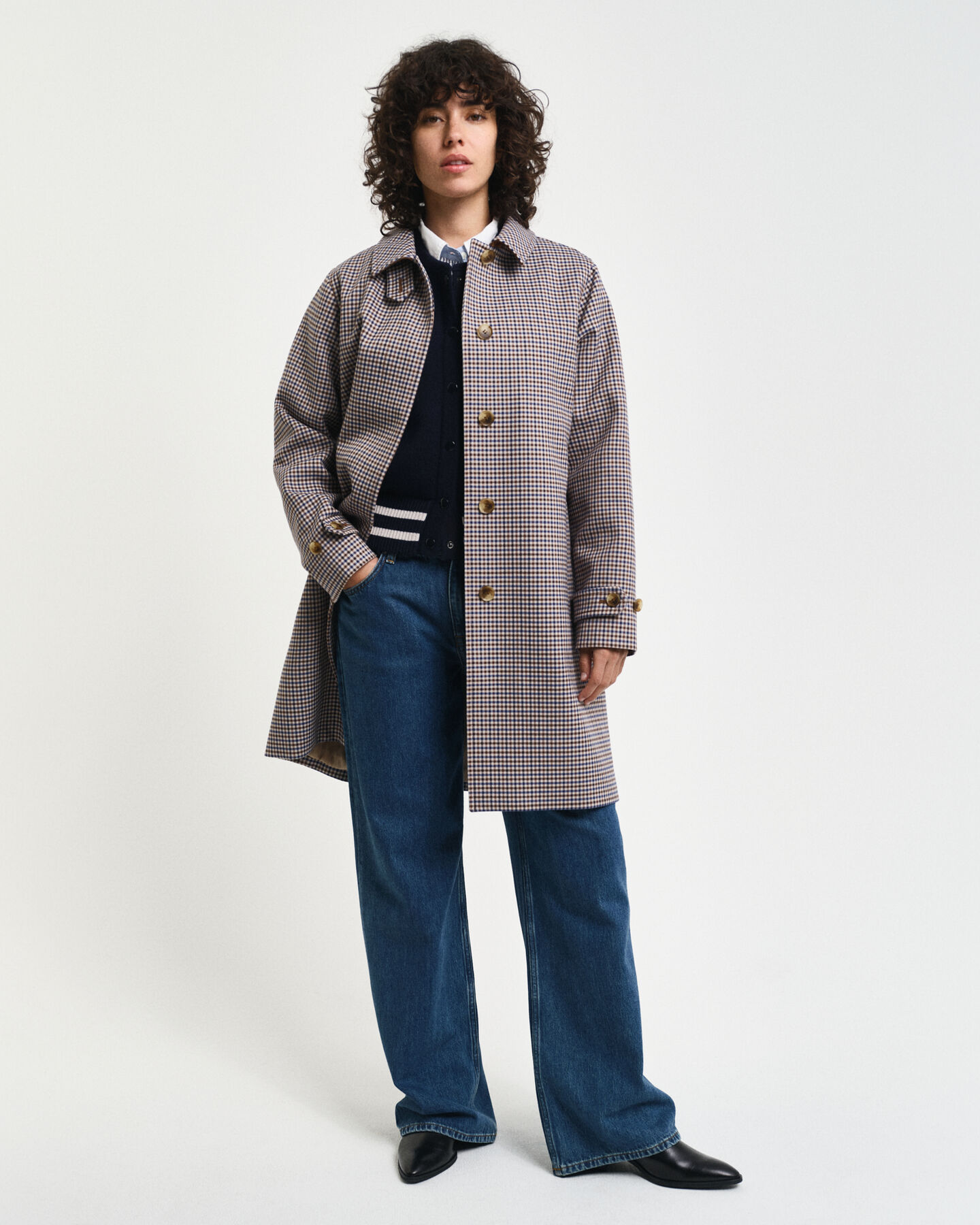 Gabán de cuadros pequeños