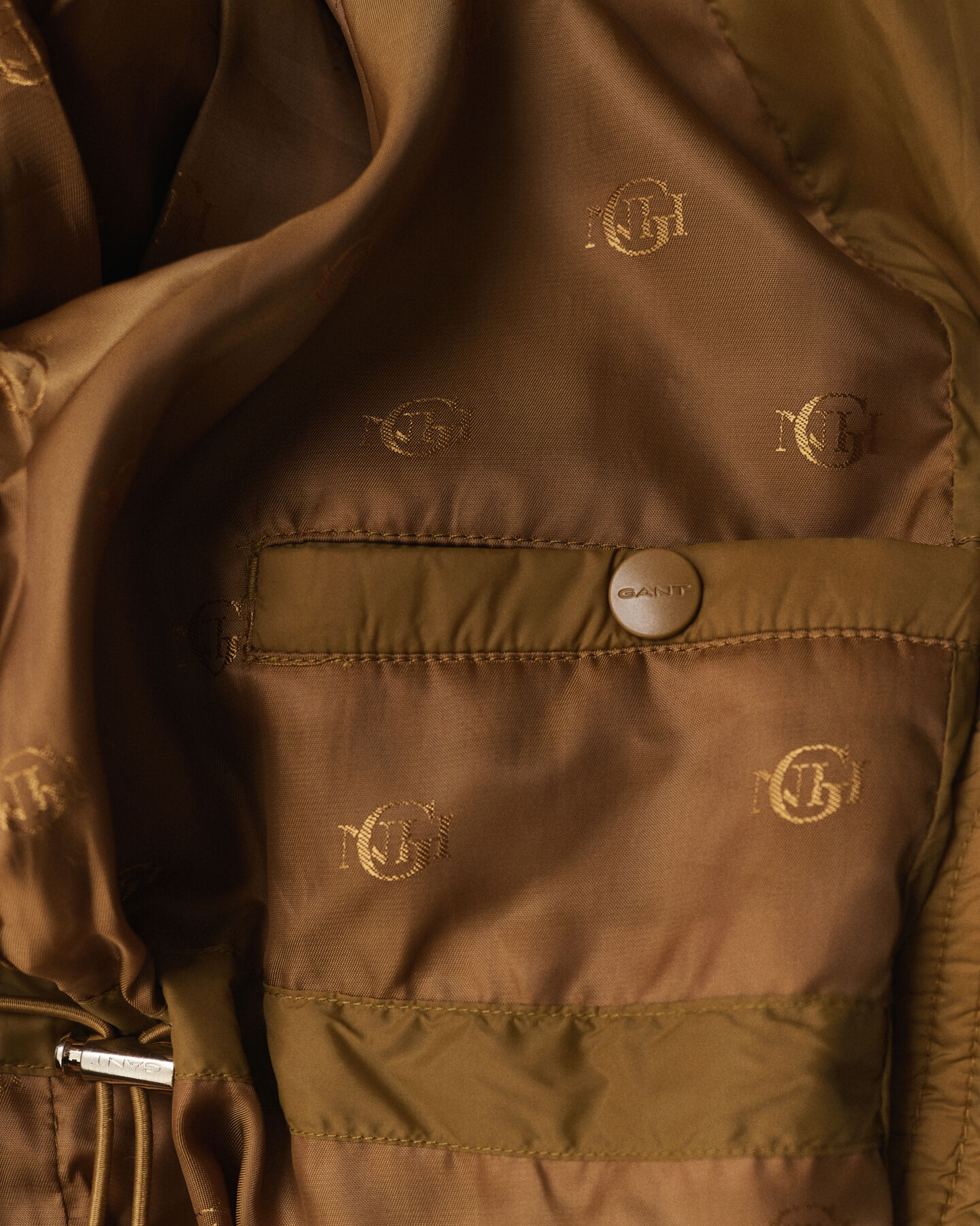 Chaqueta de plumón y largo medio