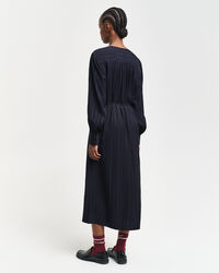 Vestido camisero de sat&eacute;n a rayas